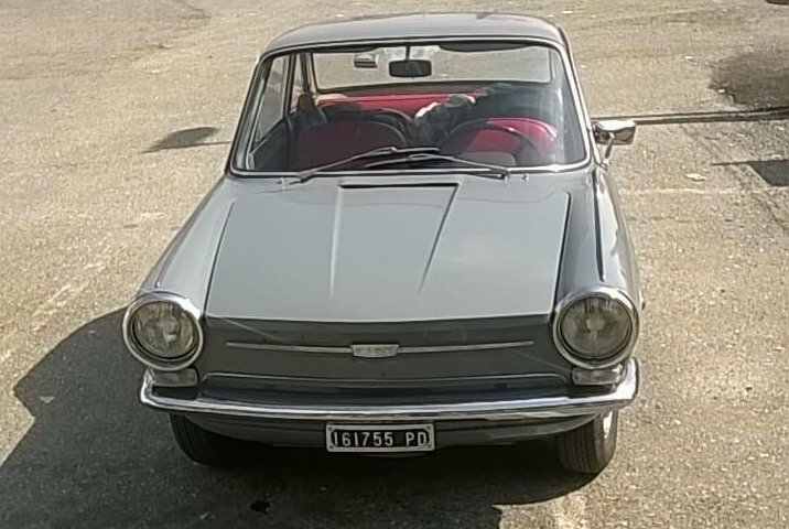 A VERONA LA FIAT 850 COUPÉ " VIGNALE"